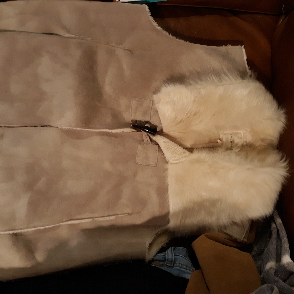 Cooper Key suede vest